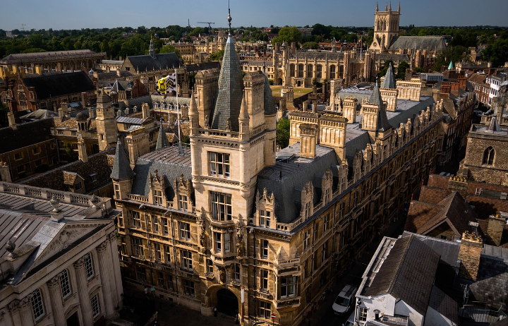University of Cambridge as of the 10 best universities to study Medicine In the UK.